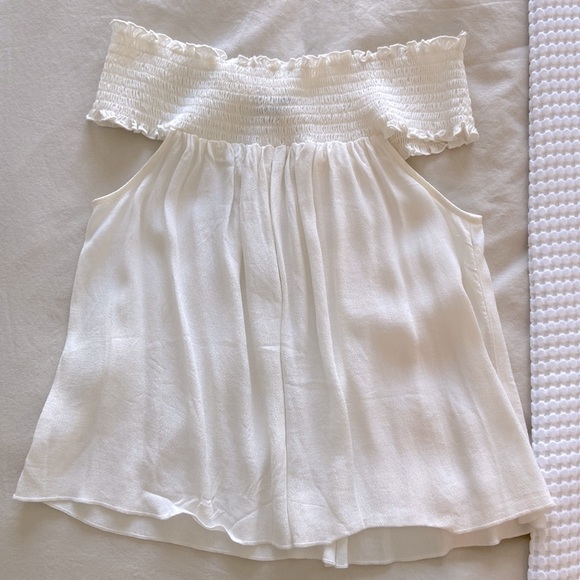 NWOT Forever 21 Cropped Elastic Off Shoulder Top | Size L - Picture 1 of 6